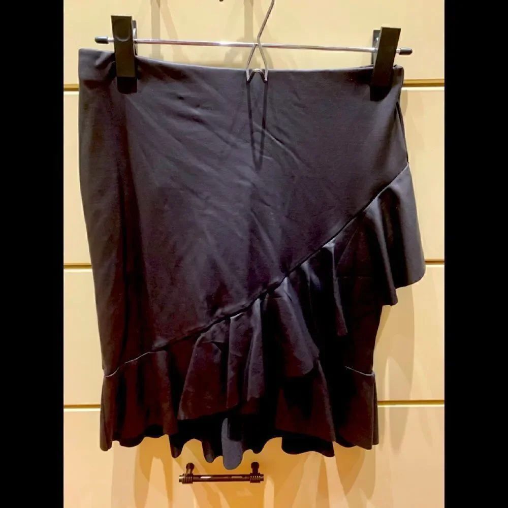 Faux leather black skirt
